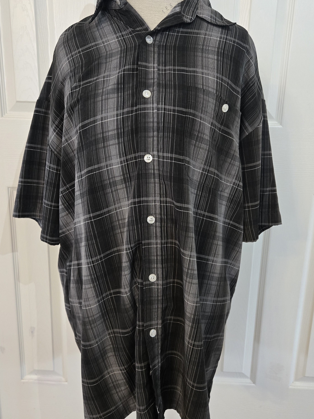 Vintage PORK Plaid Button-Up Shirt Men’s L Black Gray Short Sleeve